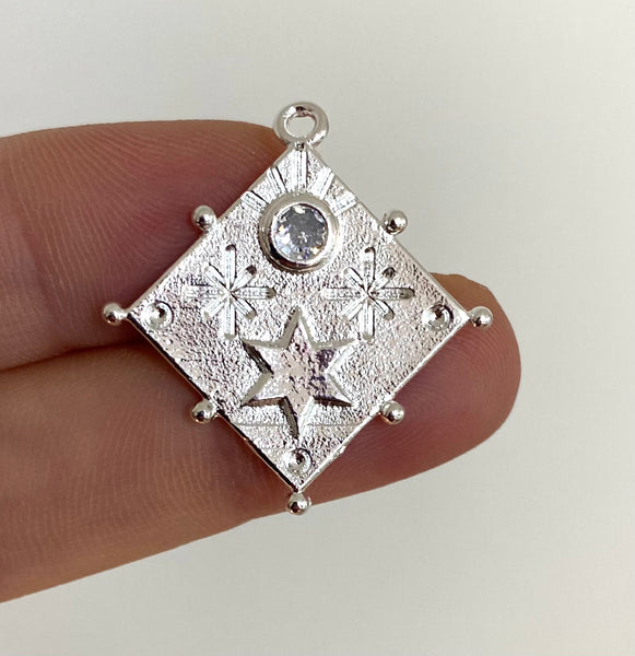 Estrella de David con punto de luz 2.5cm Plata